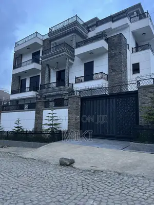Furnished 5bdrm Townhouse/Terrace in Haile, Nifas Silk-Lafto for sale