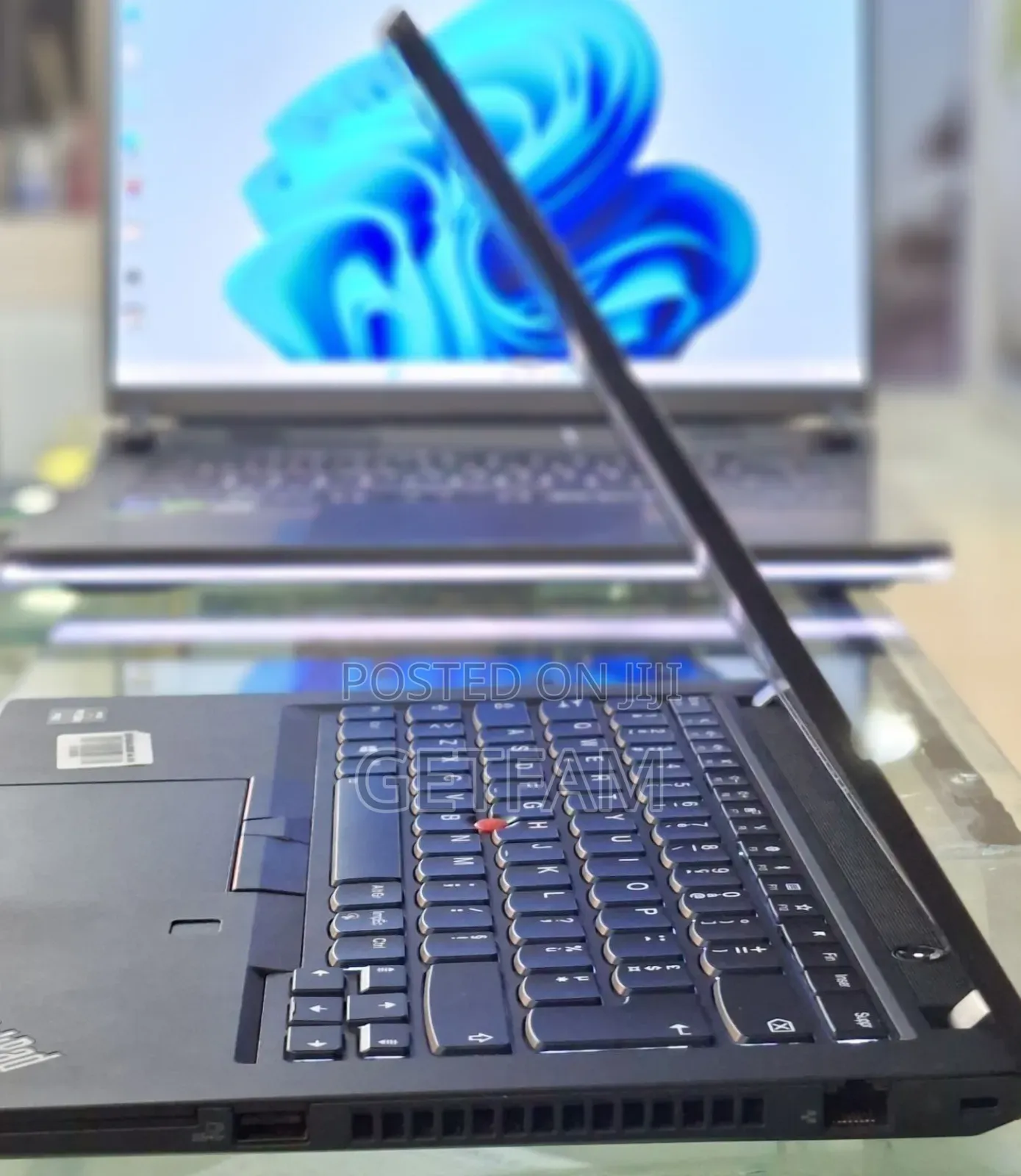 New Laptop Lenovo ThinkPad T495s 24GB AMD Ryzen 5 SSD 256GB