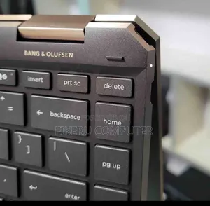 New Laptop HP Spectre X360 16GB Intel Core I7 SSD 512GB