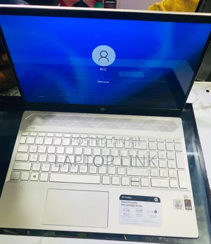 Photo - Laptop HP Pavilion 15-cs3063cl 8GB Intel Core i7 SSD 512GB