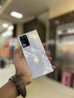 Photo - Samsung Galaxy Note 20 Ultra 256 GB White