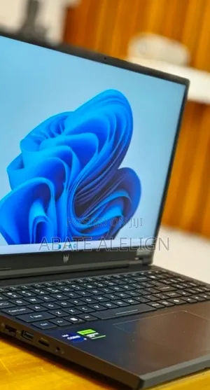 Photo - New Laptop Acer Predator Helios Neo 16 16GB Intel Core I9 SSD 1T