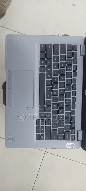 Photo - Laptop Dell Latitude 5310 16GB Intel Core I5 SSD 512GB