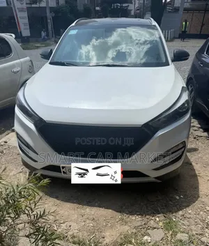 Photo - Hyundai Tucson 2018 Gray