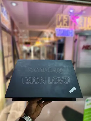 Photo - New Laptop Lenovo ThinkPad X390 16GB Intel Core I7 SSD 512GB