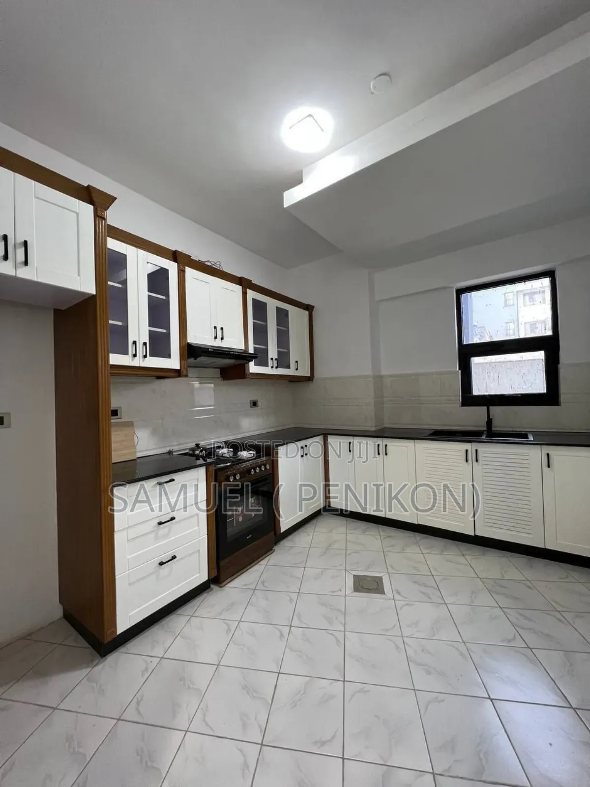 Furnished 3bdrm Apartment in Luxury Apartment, Bole for sale