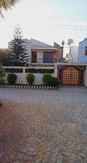 6bdrm House in Ayat, G+1 Luxury, Bole for sale
