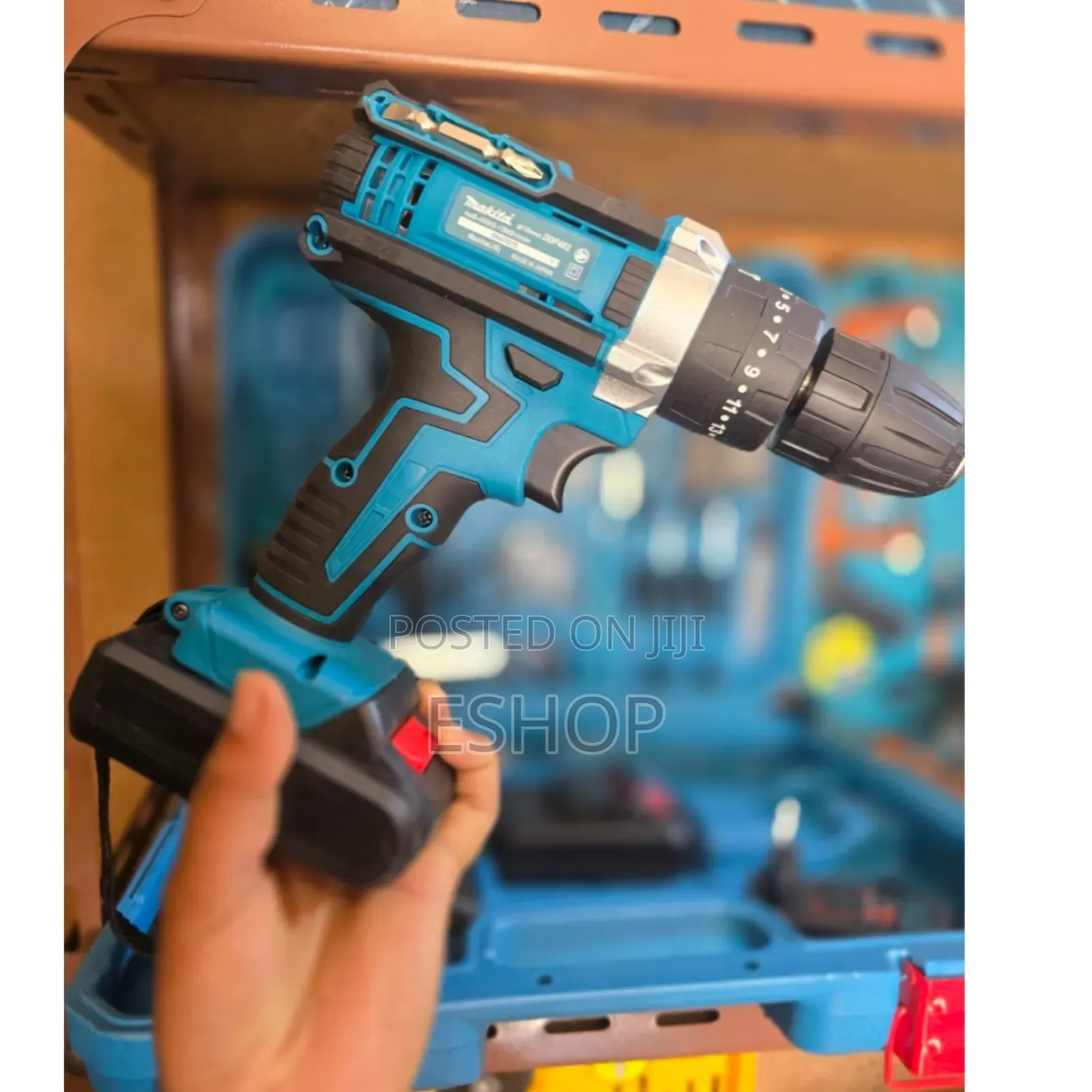 Makita Drill/Driver Outfit With Utility Knife and Measuring Tape