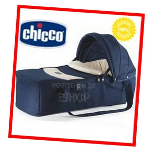 Photo - Chicco Sacca Transporter Foldable Travel Bassinet