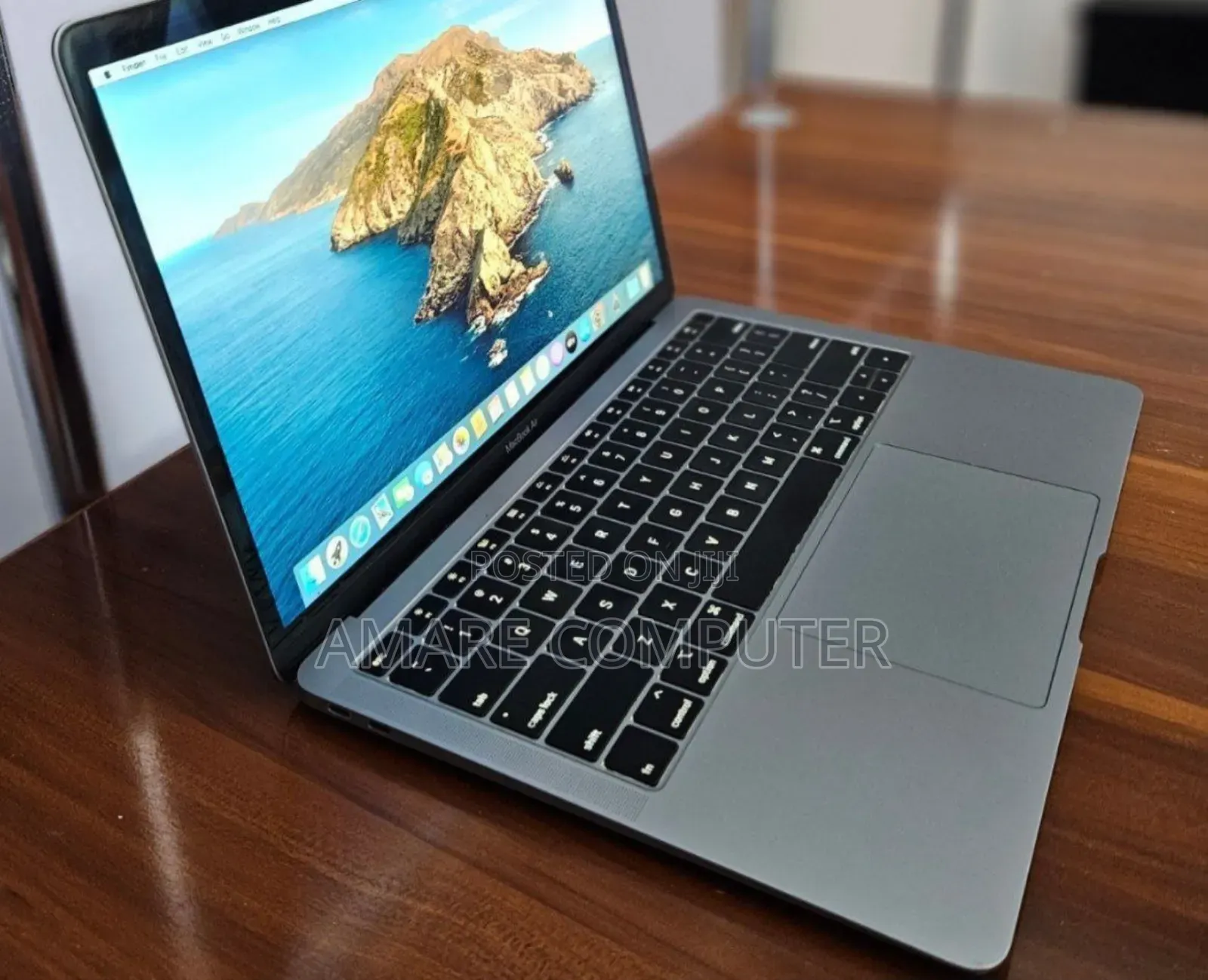 New Laptop Apple MacBook Air 2019 8GB Intel Core I5 SSD 128GB
