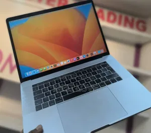 New Laptop Apple MacBook Pro 2017 16GB Intel Core I7 SSD 512GB