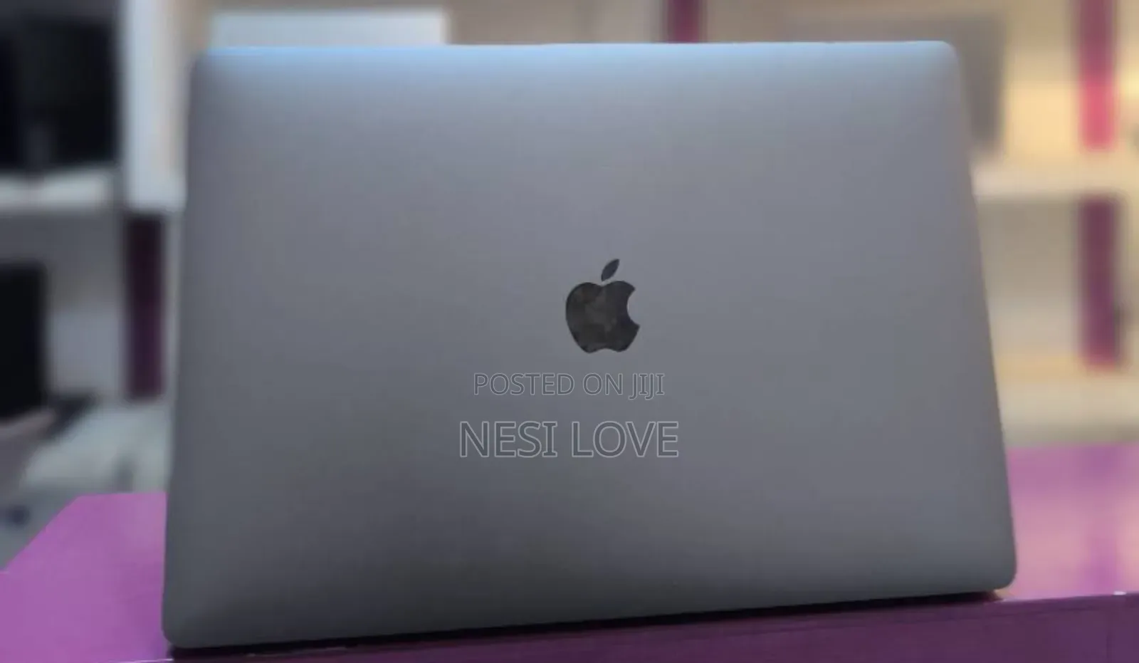 New Laptop Apple MacBook Pro 2017 16GB Intel Core I7 SSD 512GB