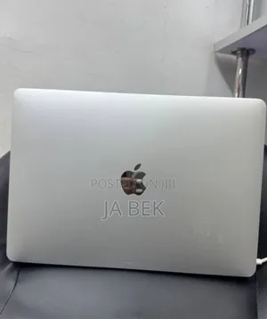 New Laptop Apple MacBook Pro 2017 8GB Intel Core I5 SSD 128GB