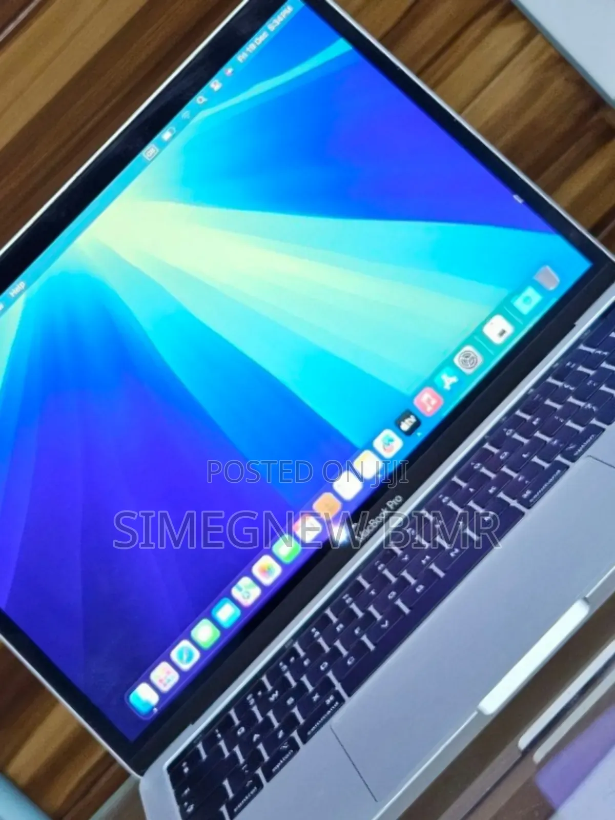 New Laptop Apple MacBook Pro 8GB Intel Core I5 SSD 128GB