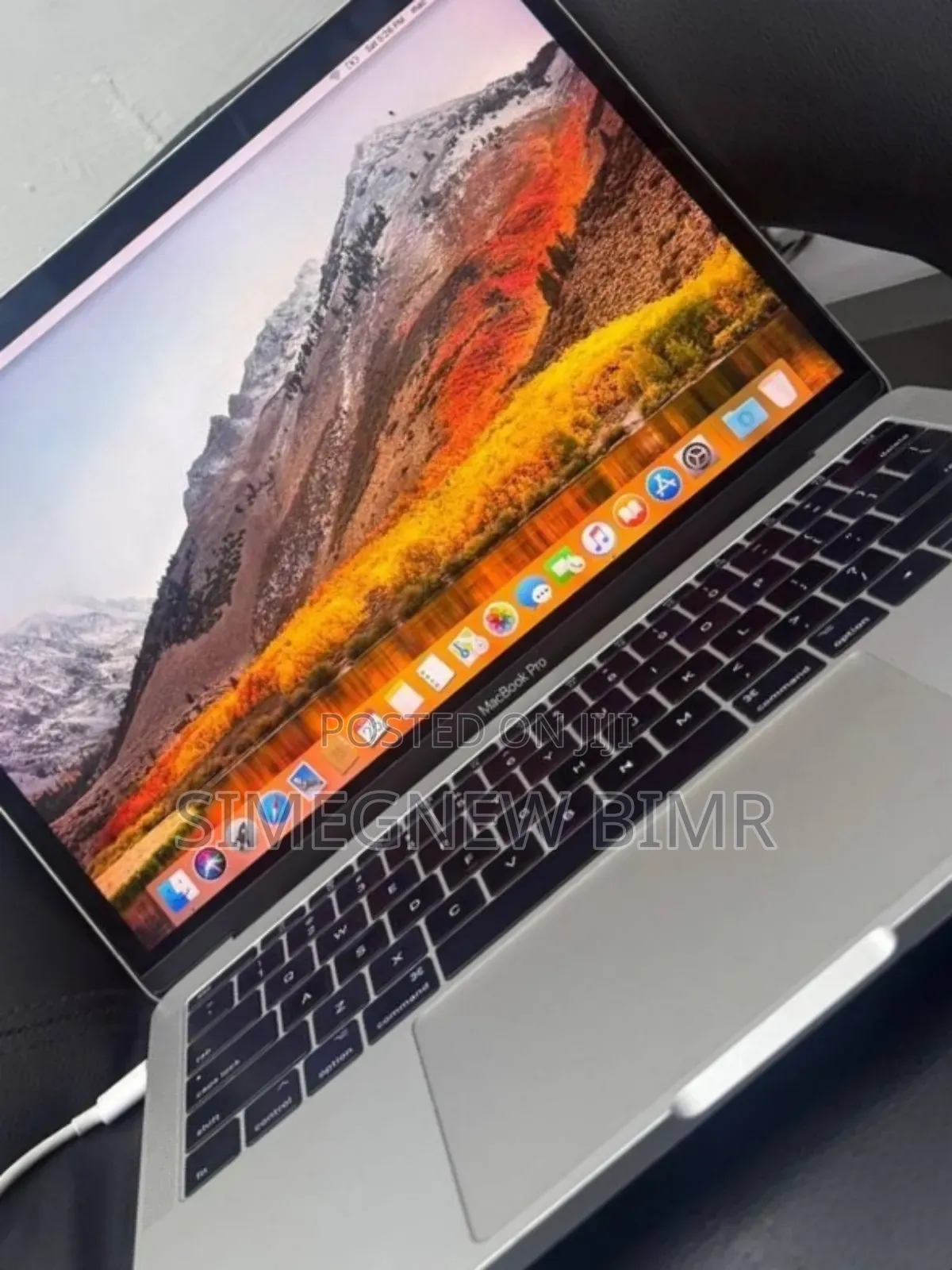 New Laptop Apple MacBook Pro 8GB Intel Core I5 SSD 128GB