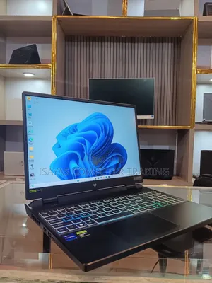 New Laptop Acer Predator Helios 300 16GB Intel Core I9 SSD 1T