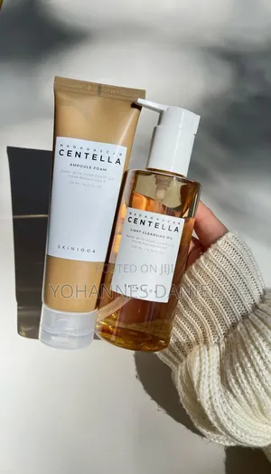 Photo - Light Cleanser