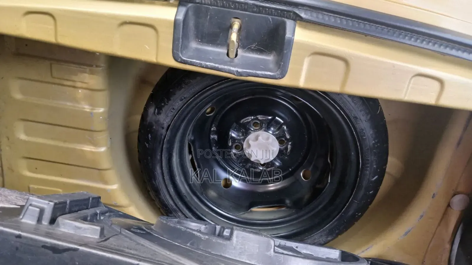 Toyota Vitz 1999 Gold