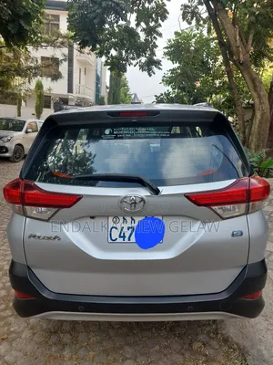 Toyota Rush 1.5 RWD 2019 Silver