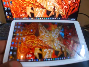 Magnetic Selfie Mirror for Back Camera