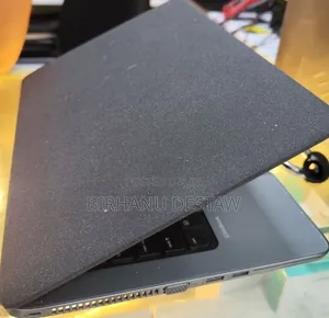 Photo - New Laptop HP EliteBook 840 G2 8GB Intel Core I5 SSD 500GB