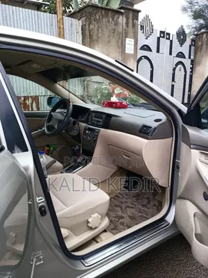 Toyota Corolla 2005 Silver