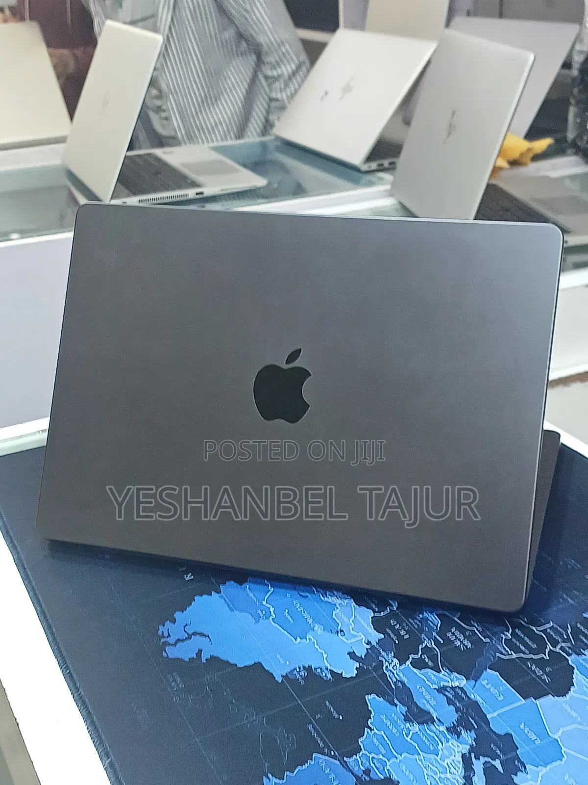 New Laptop Apple MacBook Pro 2024 M3 14-Inch 18GB Apple M3 Pro SSD 1T