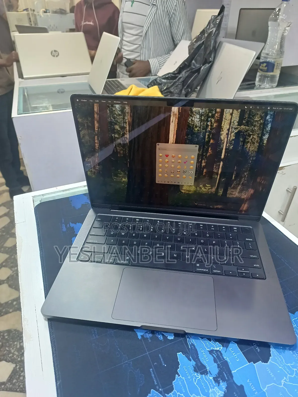 New Laptop Apple MacBook Pro 2024 M3 14-Inch 18GB Apple M3 Pro SSD 1T