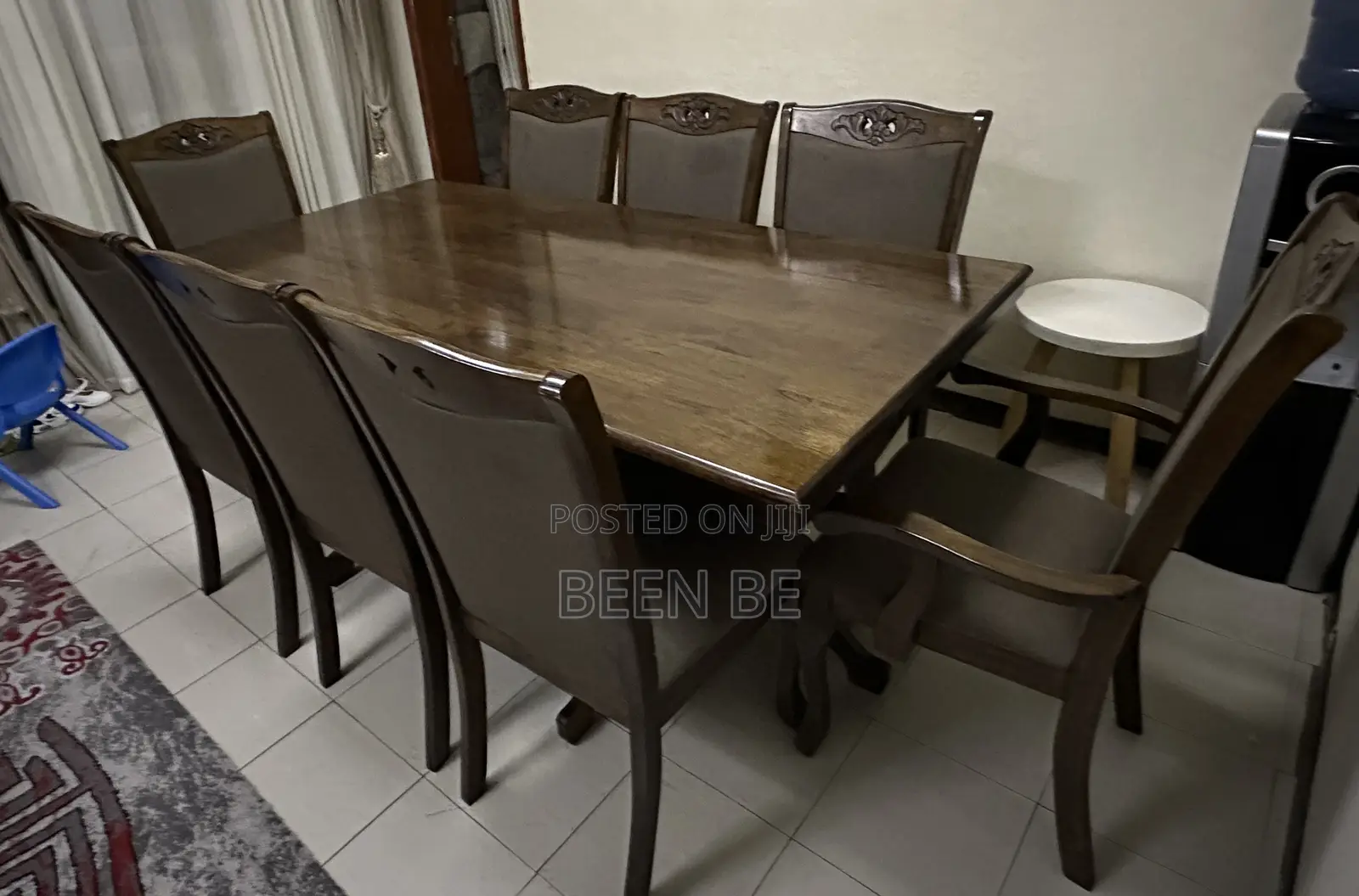 Diningtable