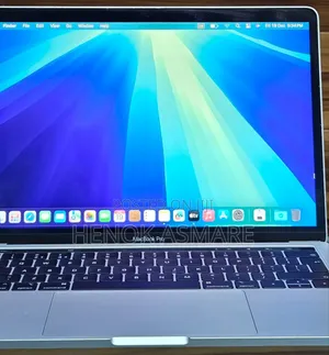 New Laptop Apple MacBook Pro 2019 8GB Intel Core I5 SSD 128GB