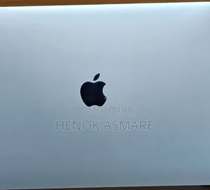 New Laptop Apple MacBook Pro 2019 8GB Intel Core I5 SSD 128GB