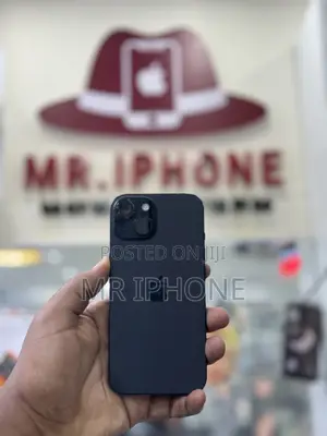 Photo - Apple iPhone 15 128 GB Black