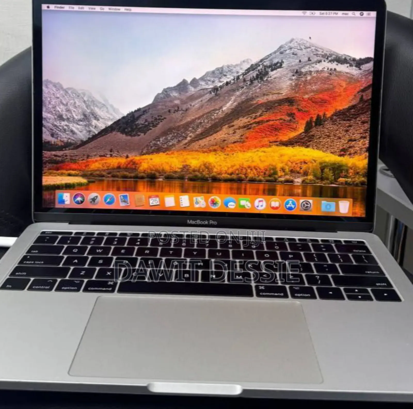 New Laptop Apple MacBook Pro 2017 8GB Intel Core I5 SSD 128GB