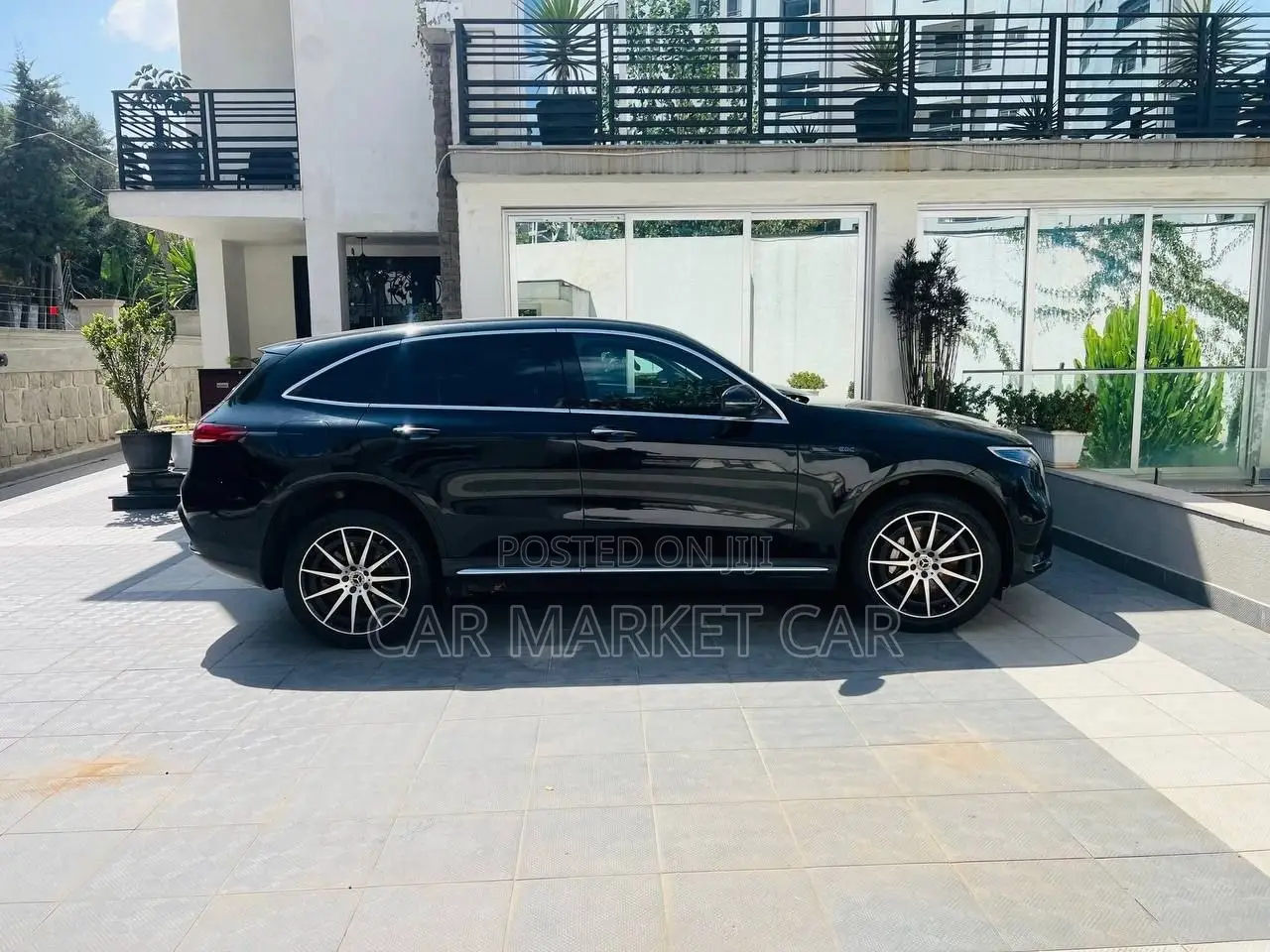 Mercedes-Benz EQC EQC400 4MATIC 2022 Black