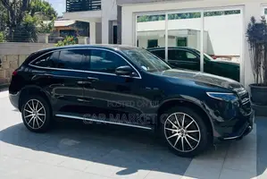 Mercedes-Benz EQC EQC400 4MATIC 2022 Black