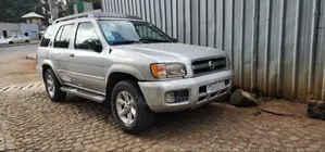 Photo - Nissan Pathfinder 2004 Silver