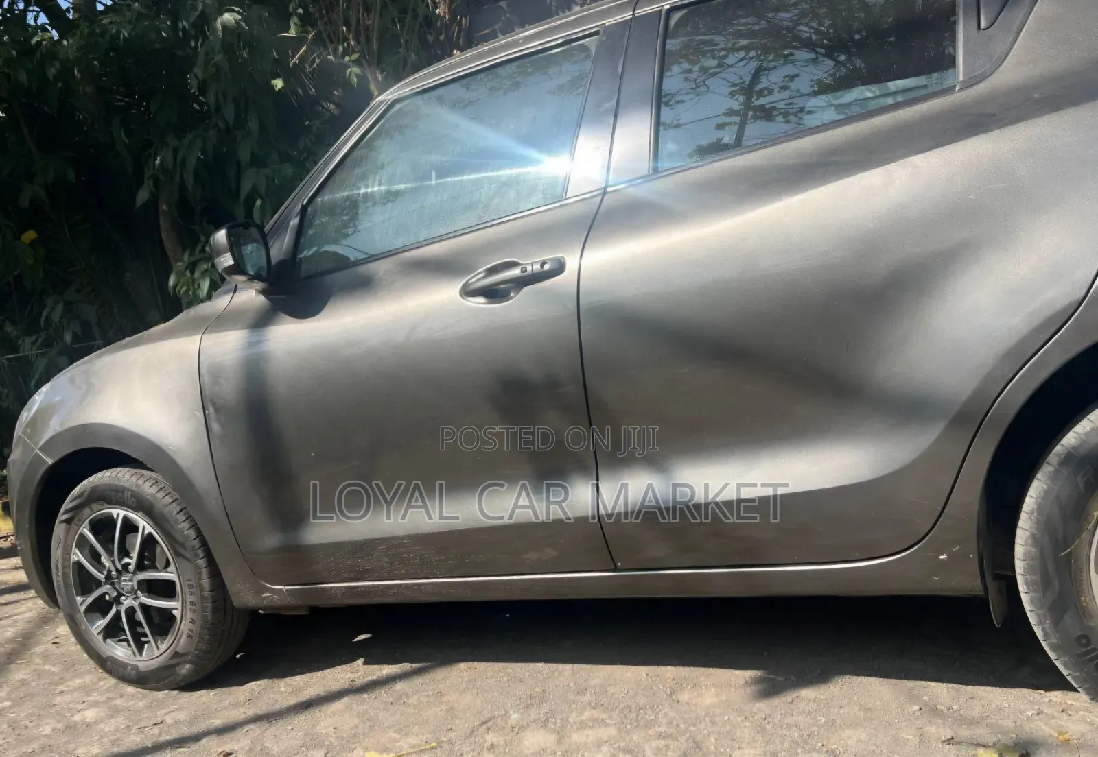 Suzuki Swift 2021 Gray