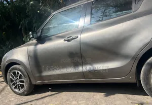 Suzuki Swift 2021 Gray