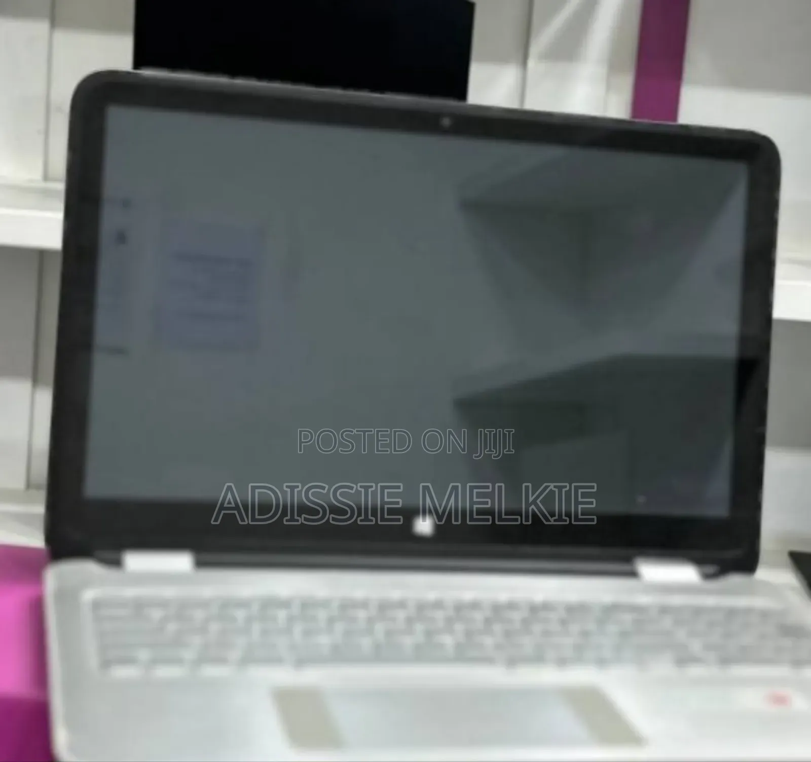 New Laptop HP Envy X360 8GB Intel Core I5 SSD 1T