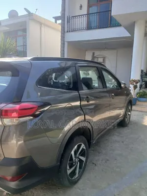 Toyota Rush 2022 Gray