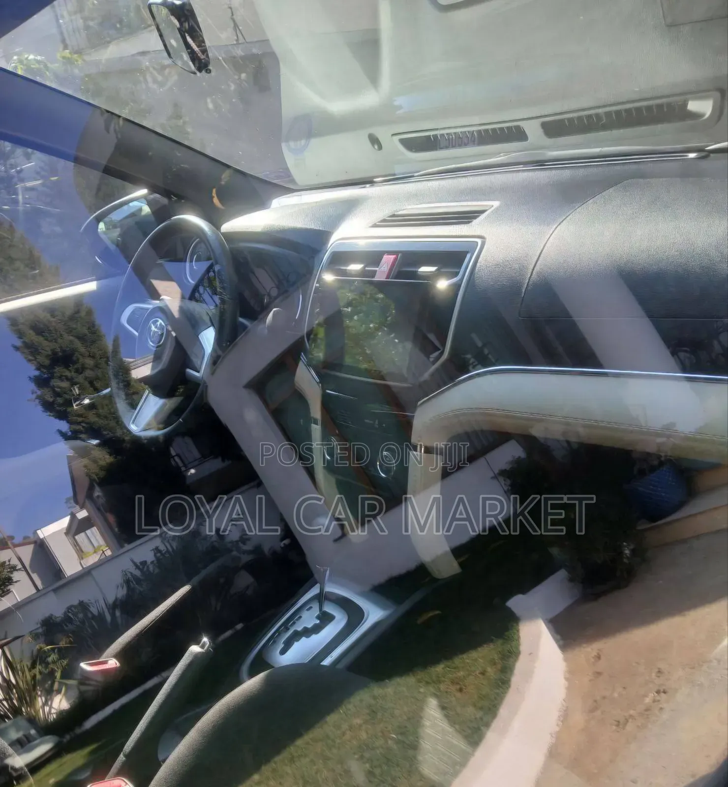 Toyota Rush 2022 Gray