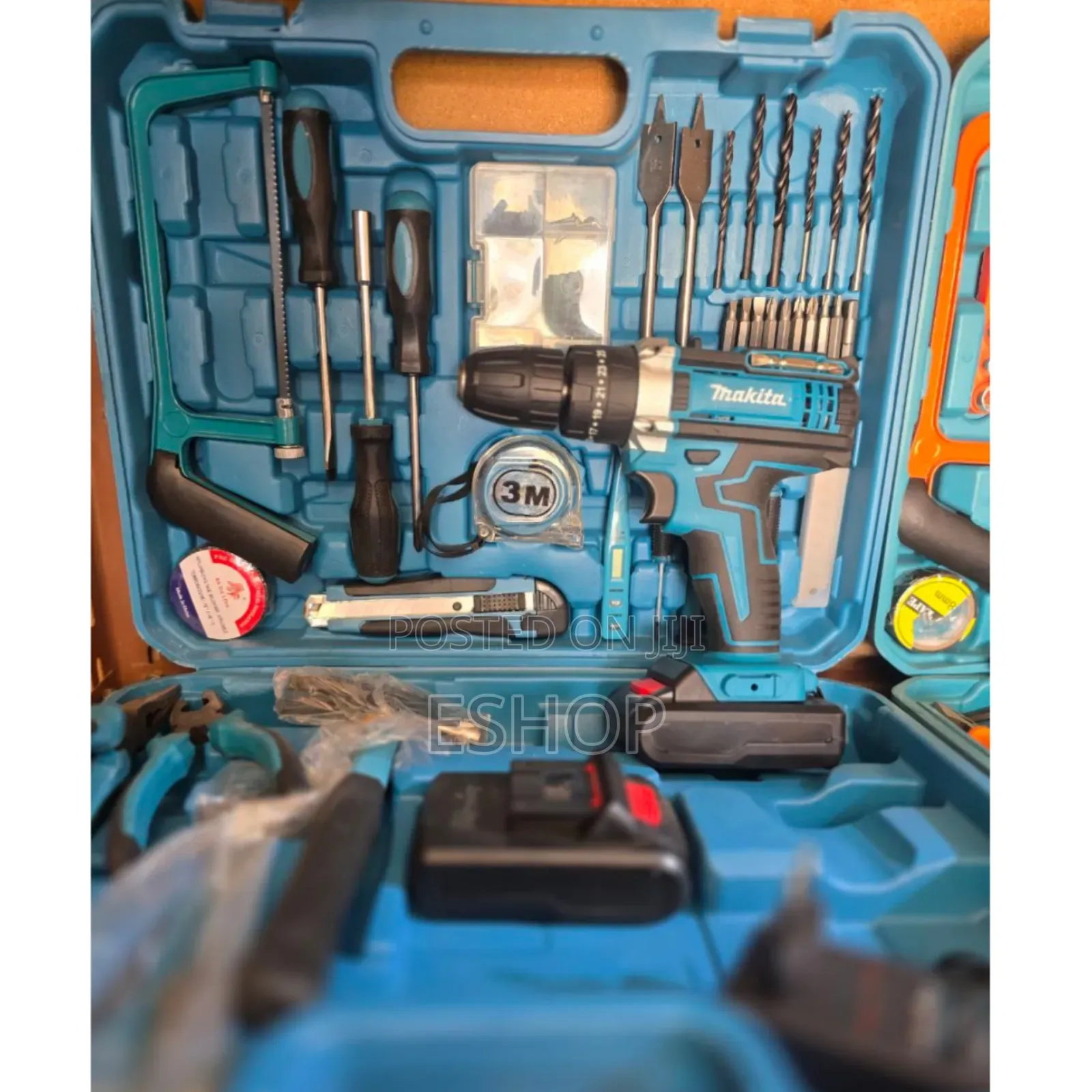 Reliable Makita 18v Drill Set With Professional-Grade Accessories