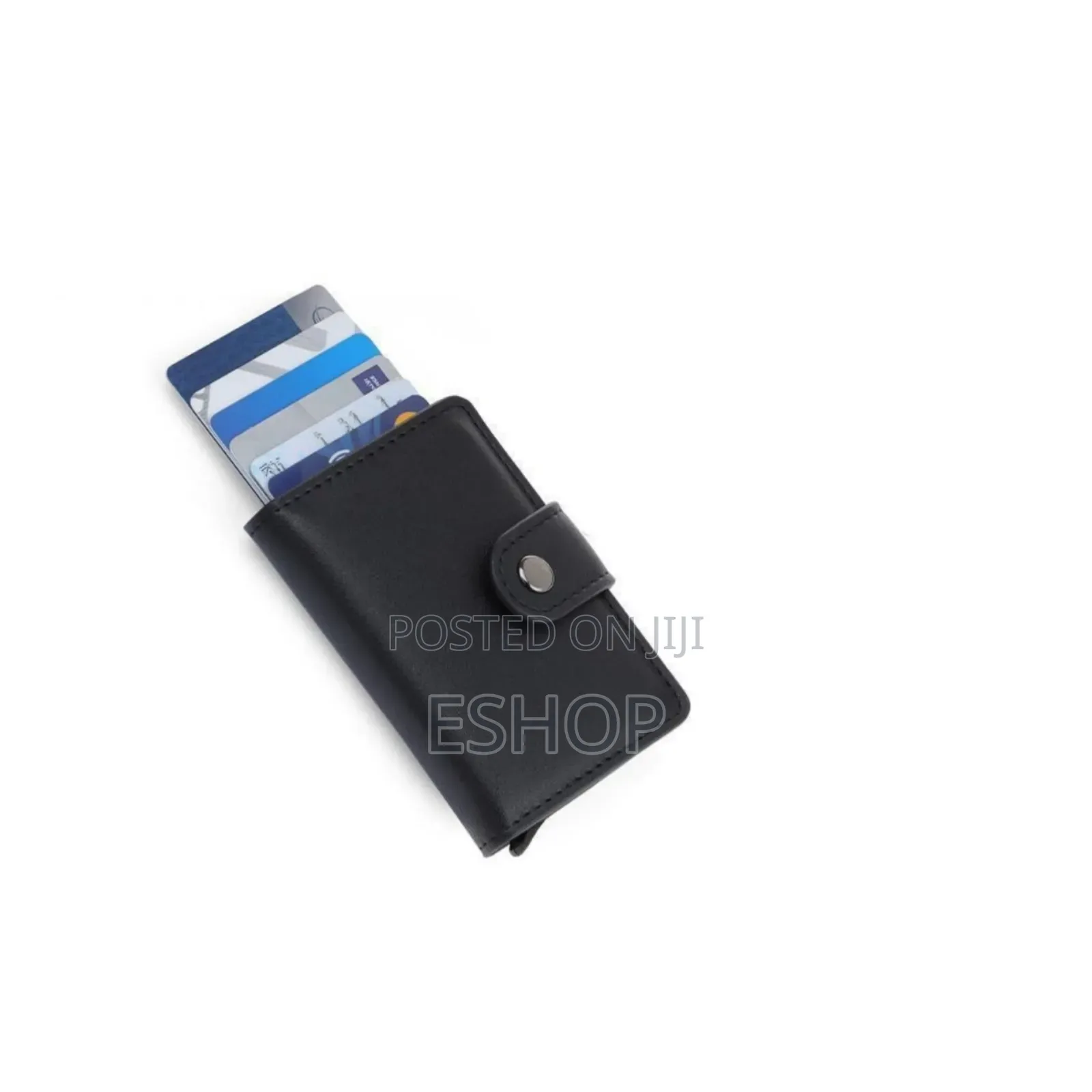 Thin and Lightweight Card Holder With Pop-Up Feature