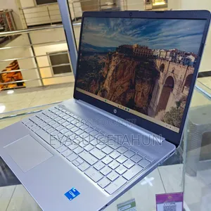 New Laptop HP Stream Notebook 16GB Intel Core I5 SSD 512GB