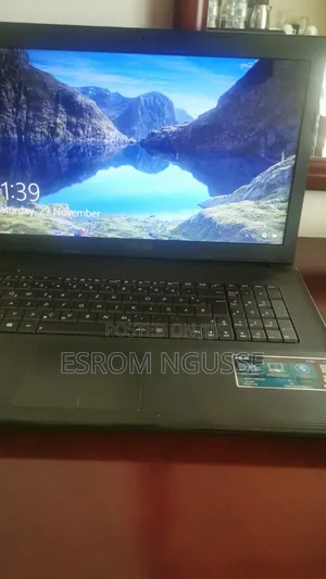 Photo - Laptop Asus ROG Strix G15 8GB Intel Core I5 HDD 1T