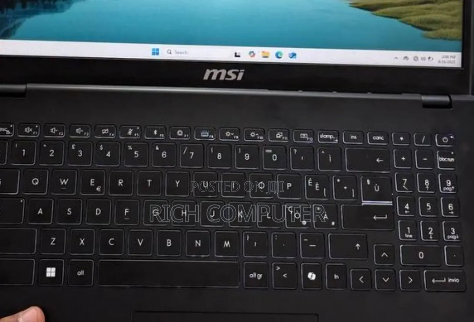 New Laptop MSI Modern 14 16GB Intel Core Ultra 5 SSD 512GB