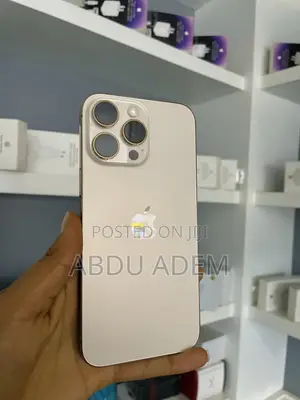 Photo - Apple iPhone 16 Pro Max 256 GB Rose Gold