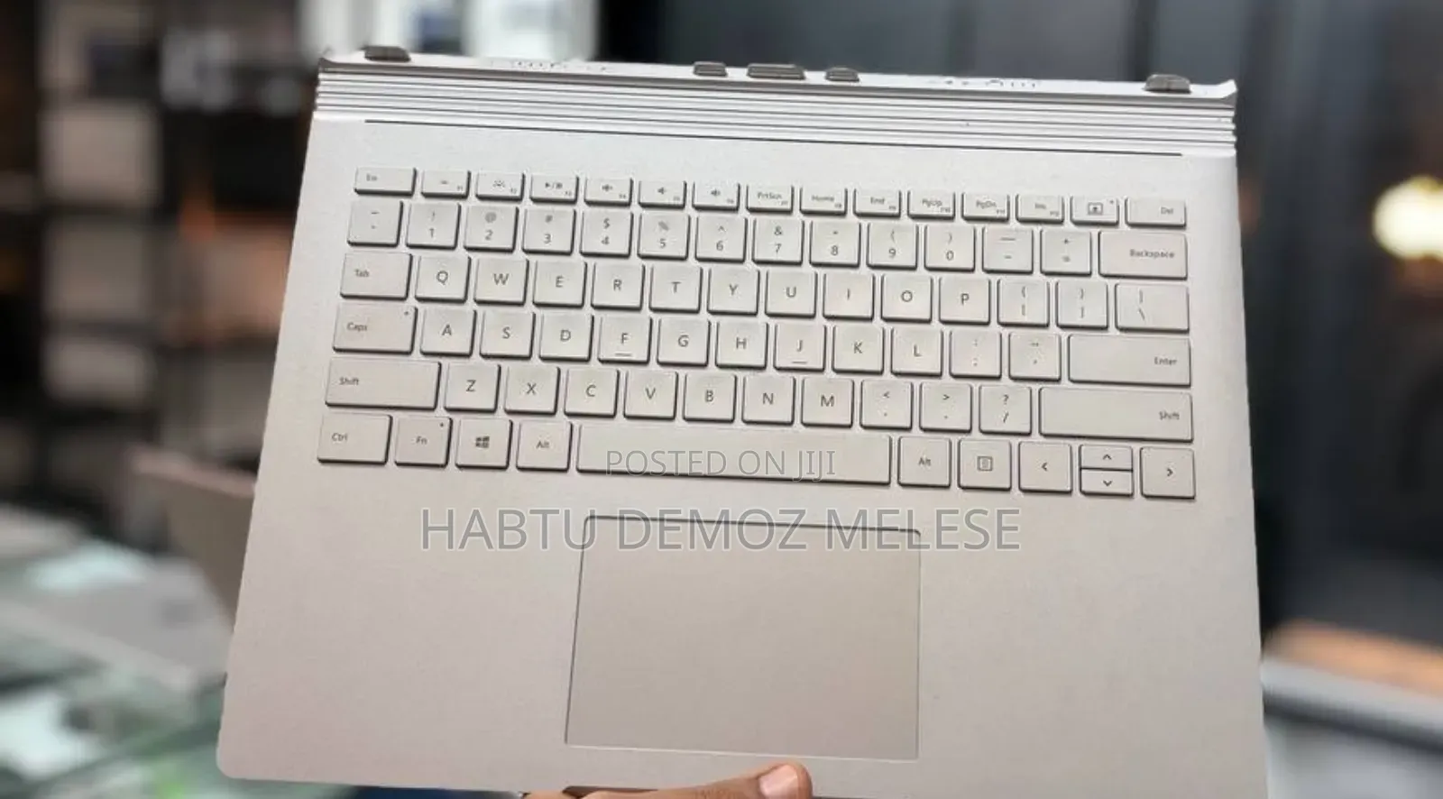 New Laptop Microsoft Surface Book 1GB Intel Core I5 SSD 256GB