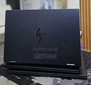 New Laptop HP OmniBook 5 14" 16GB Intel SSD 1T