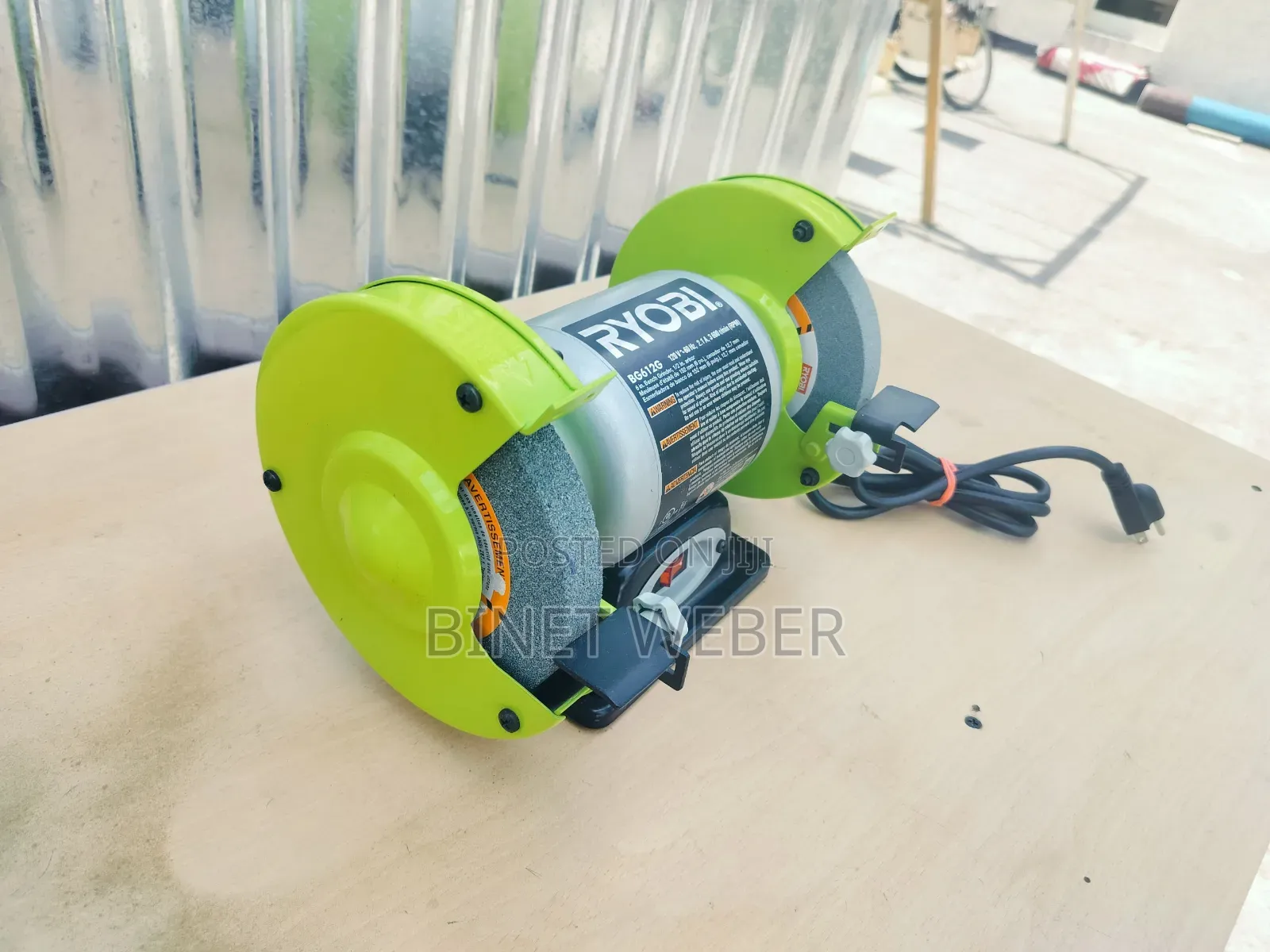 Bench Grinder Ryobi Brand Use With Converter 120 V, 60hz
